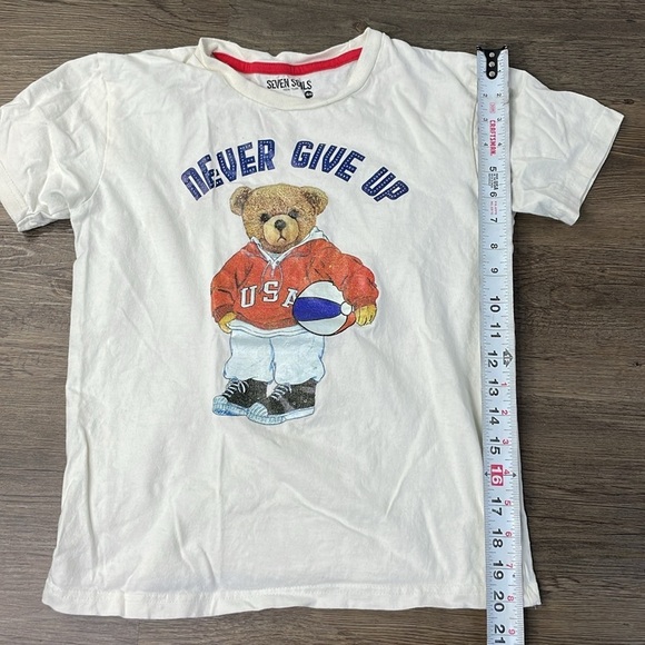 Seven Souls USA Bear Never Give Up Short Sleeve Tee, size 10-12 - Picture 4 of 6